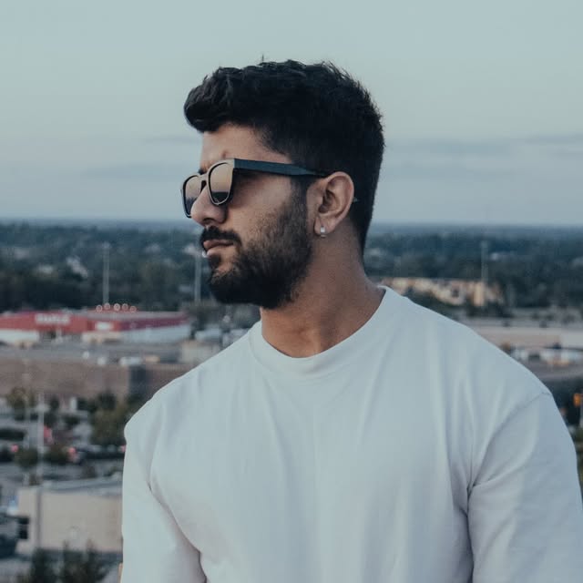 Prasoon | Creative Photographer & Content Creator profile picture