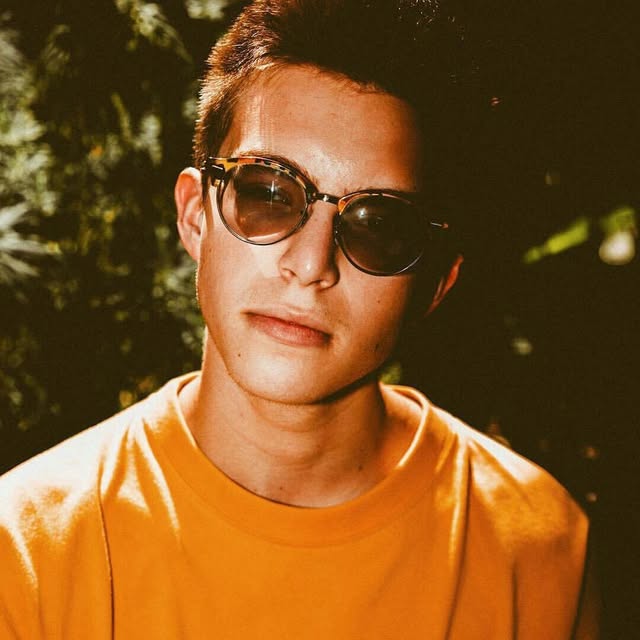 supremenoahh profile picture