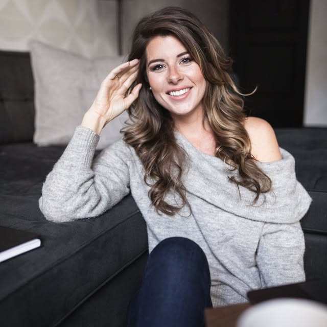 Vanessa Watts Speaker & Coach profile picture
