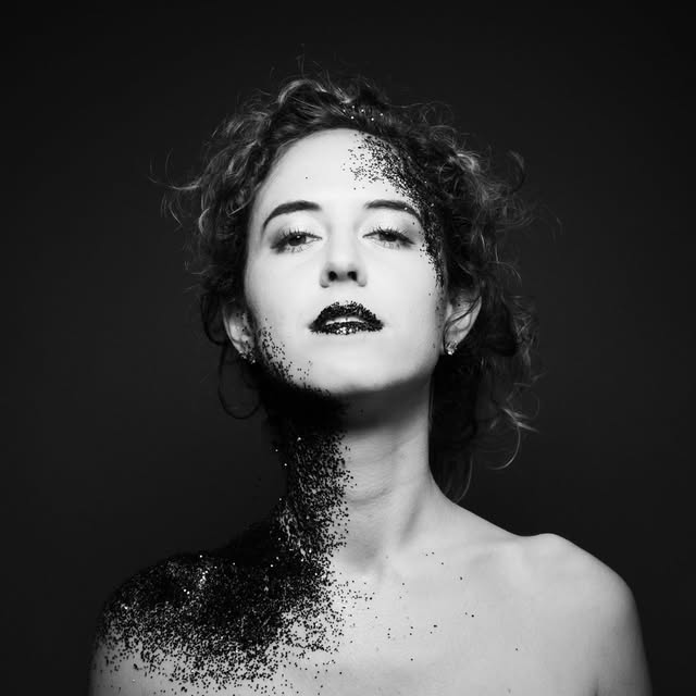 l a d y y b i r d d [Gina Izzo] profile picture