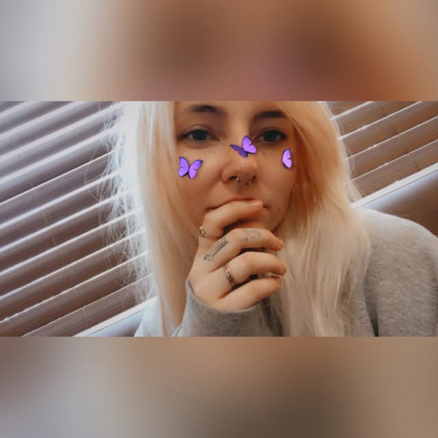 Rozlyn Hosek profile picture