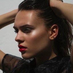 Andrea profile picture