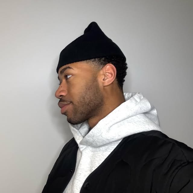 DEVIN DAVIS profile picture