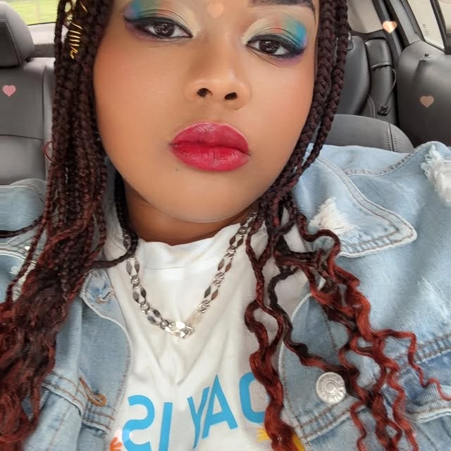 Tee D LaCosse profile picture