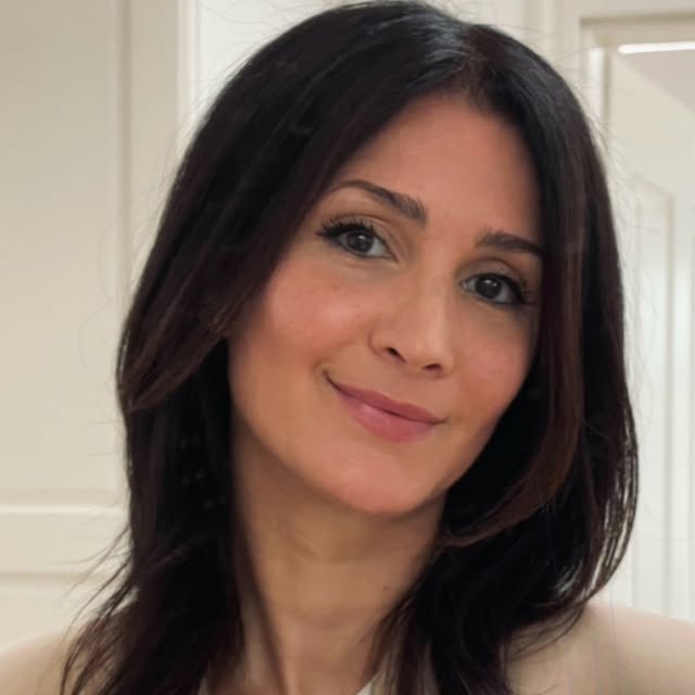 Golestaneh Mayer-Uellner profile picture