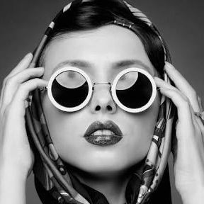 Fashion Diaries AU profile picture