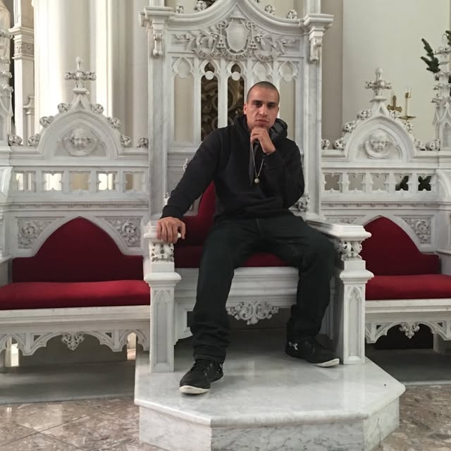 Barry Gutierrez profile picture