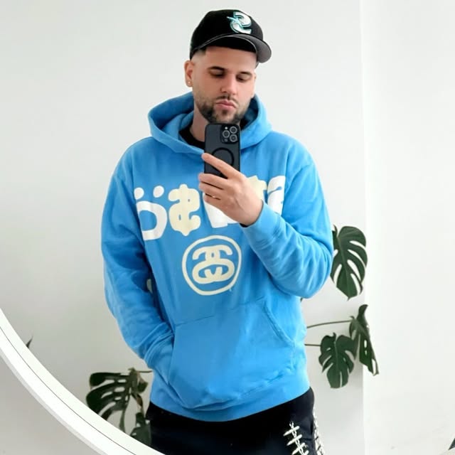 Aleks profile picture