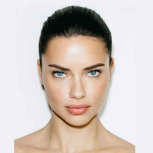 Adriana Lima profile picture
