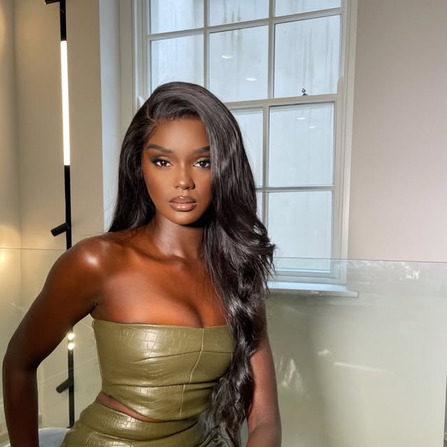 Duckie Thot profile picture