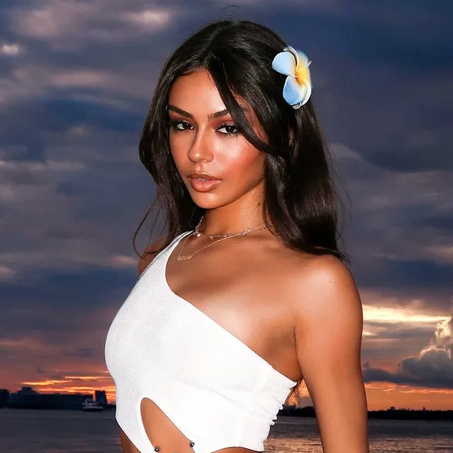 SABRINA ALVAREZ profile picture