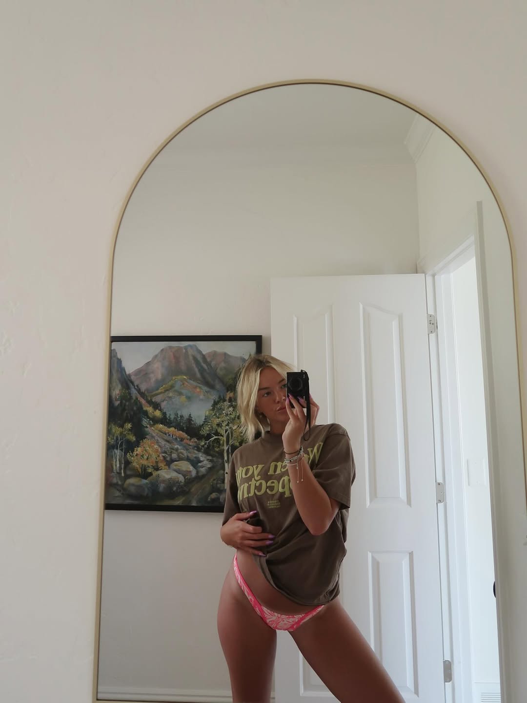 Profile gallery image 3