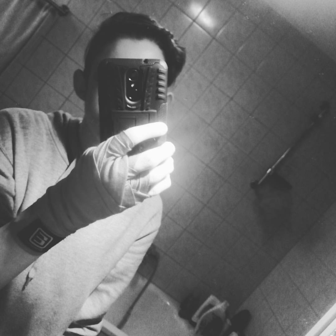 Profile gallery image 3
